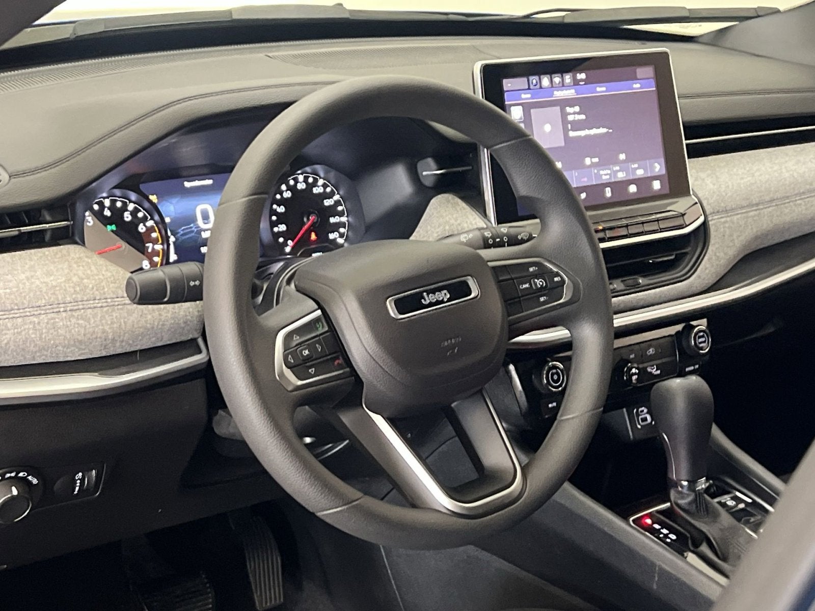 2024 Jeep Compass Sport