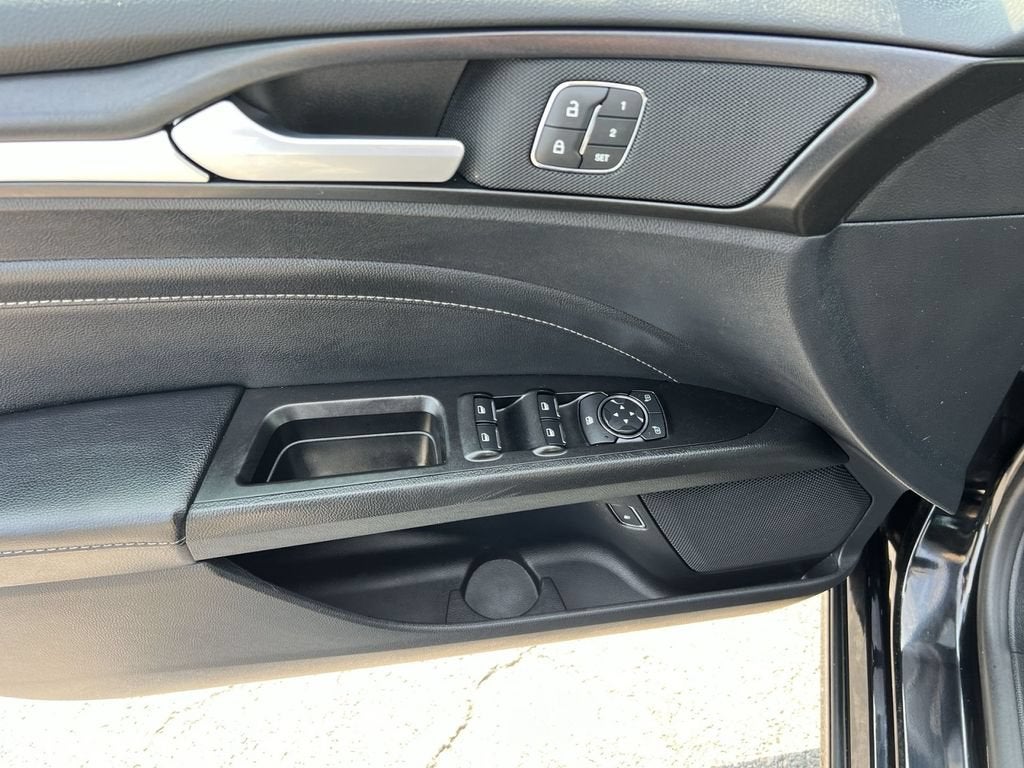 2019 Ford Fusion Energi Titanium