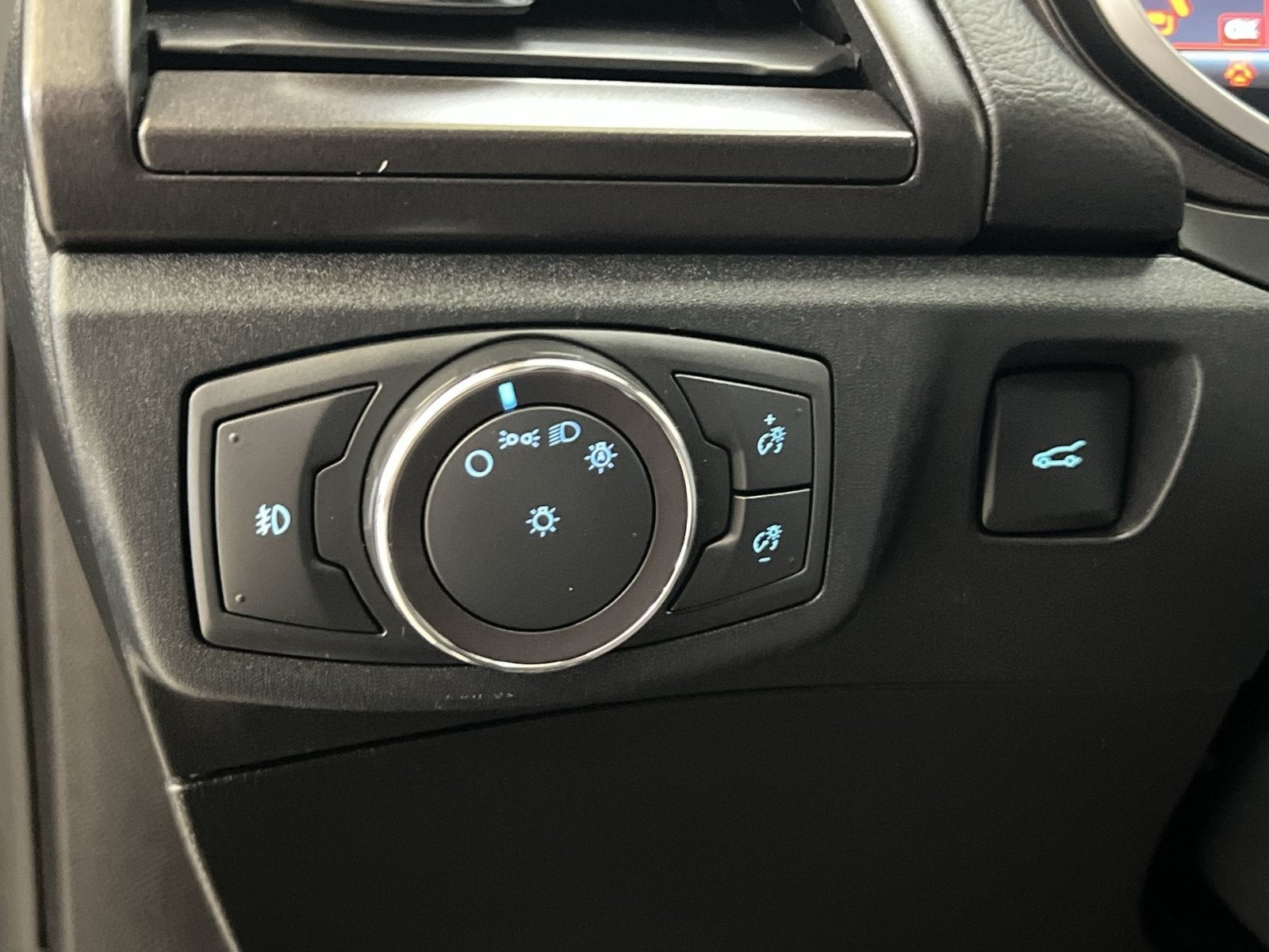 2019 Ford Fusion Energi Titanium