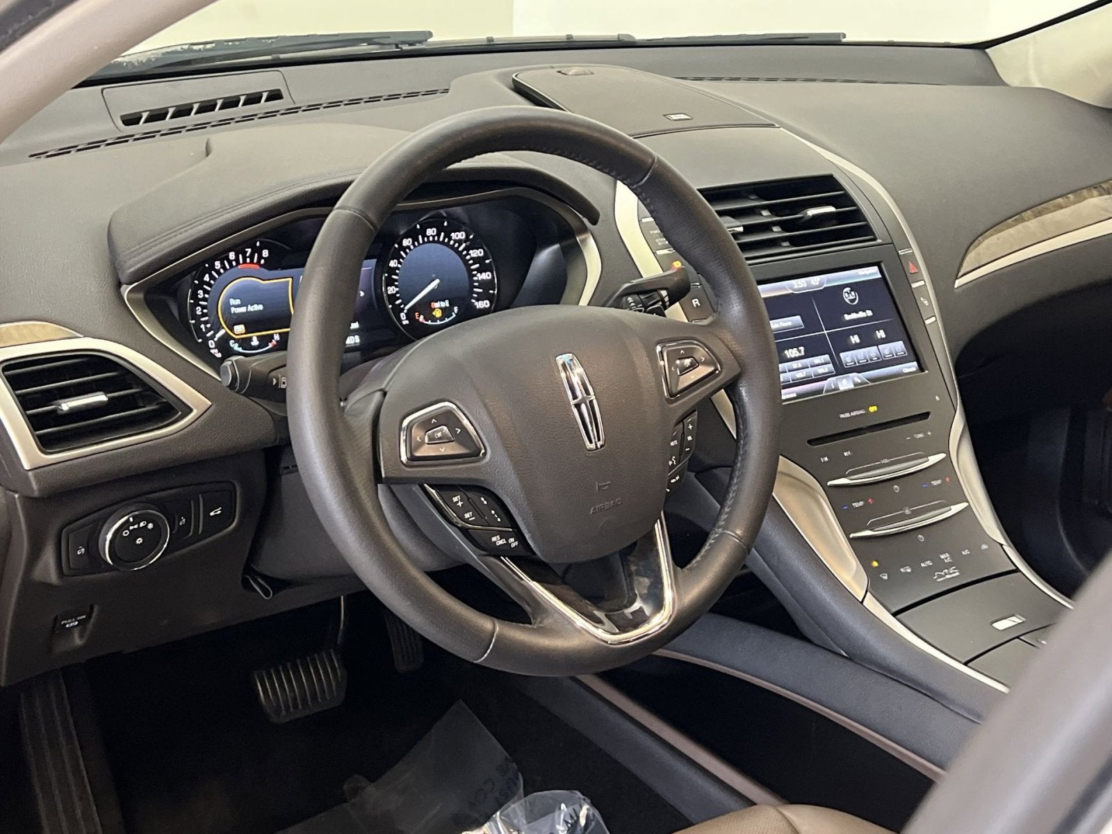 2014 Lincoln MKZ Base
