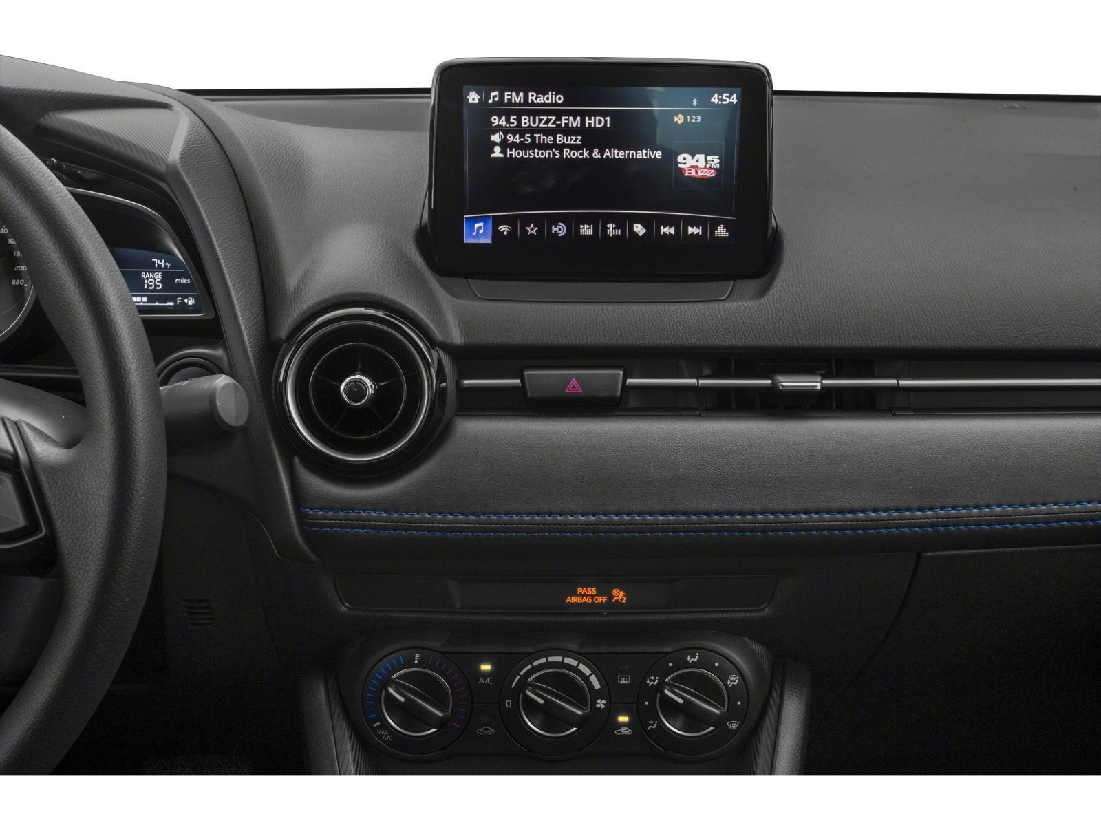 2019 Toyota Yaris XLE