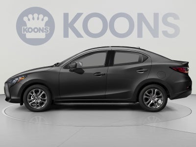 2019 Toyota Yaris XLE