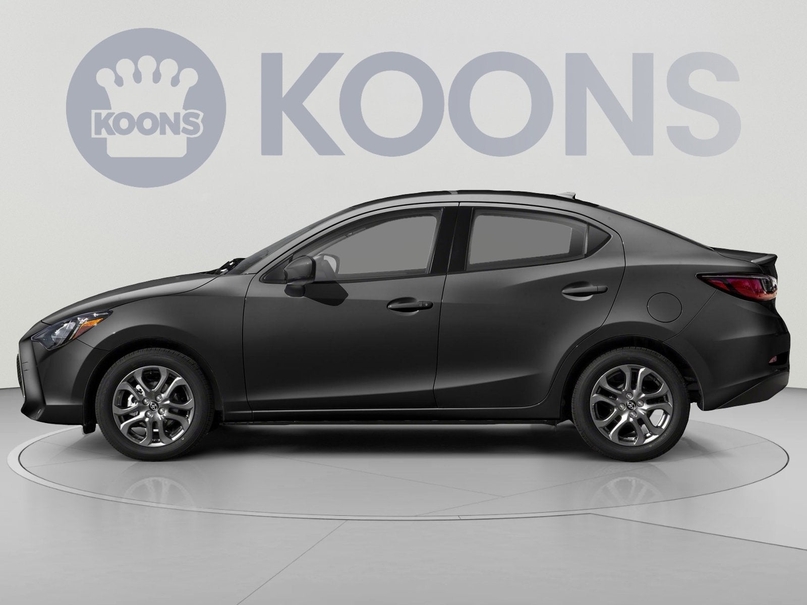 2019 Toyota Yaris XLE