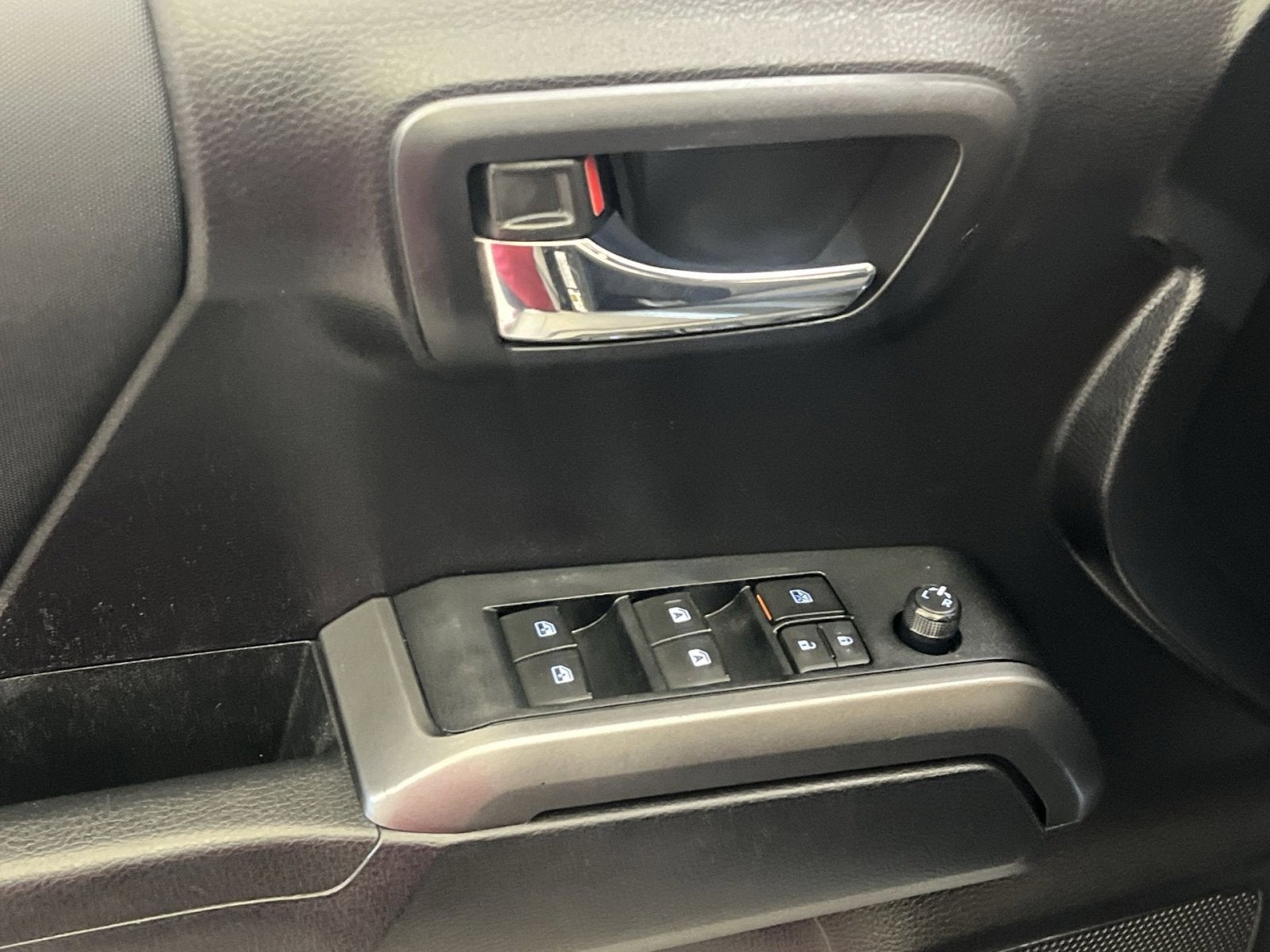 2020 Toyota Tacoma TRD Off-Road