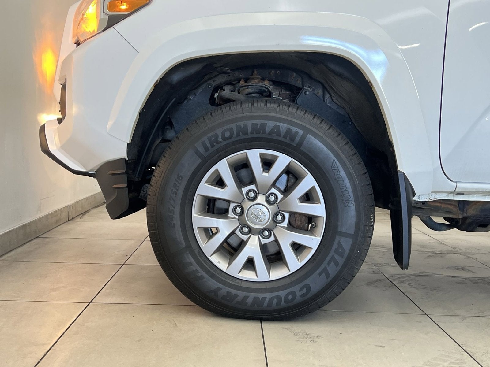 2019 Toyota Tacoma SR5