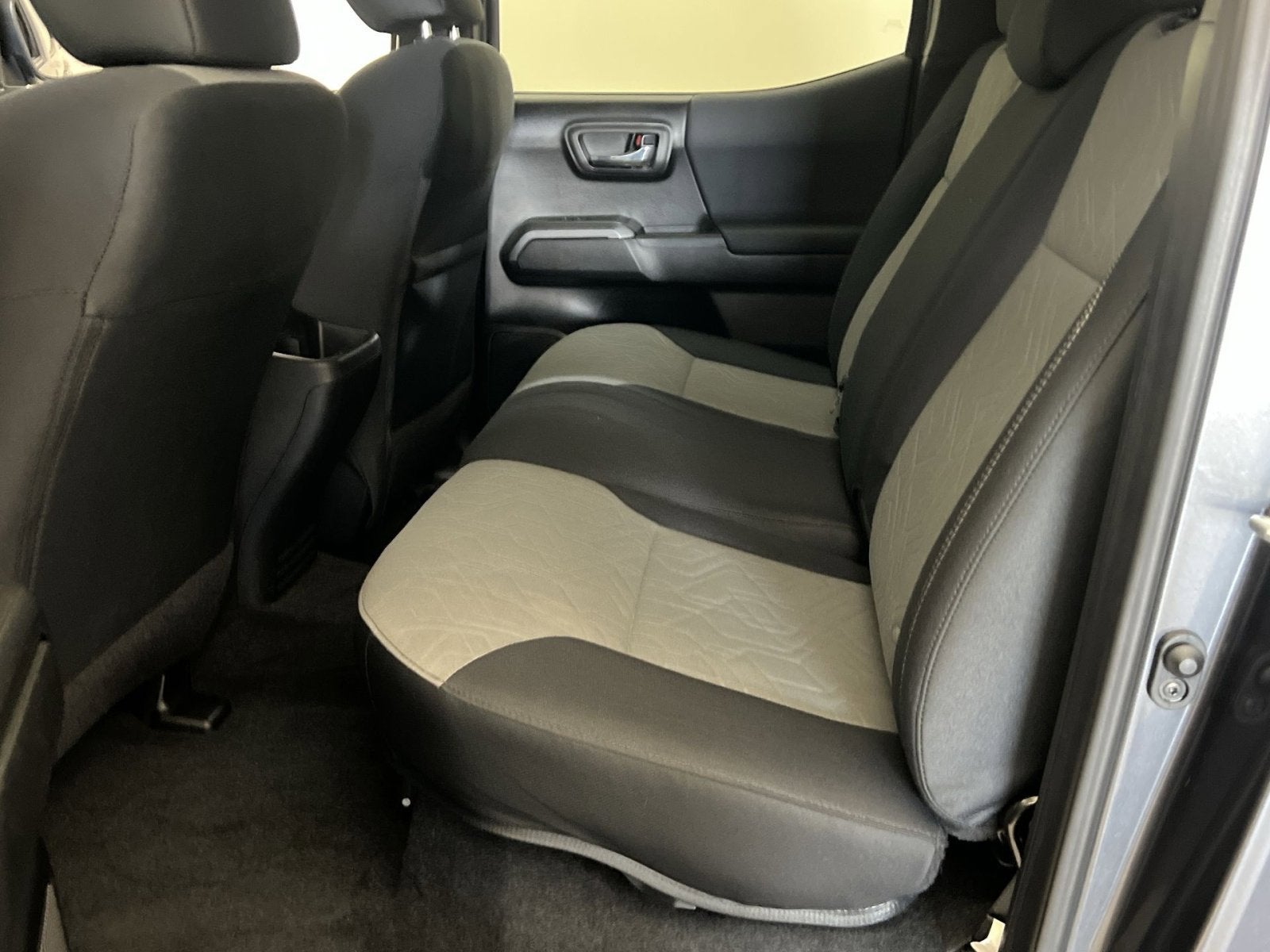 2022 Toyota Tacoma SR - Photo 23