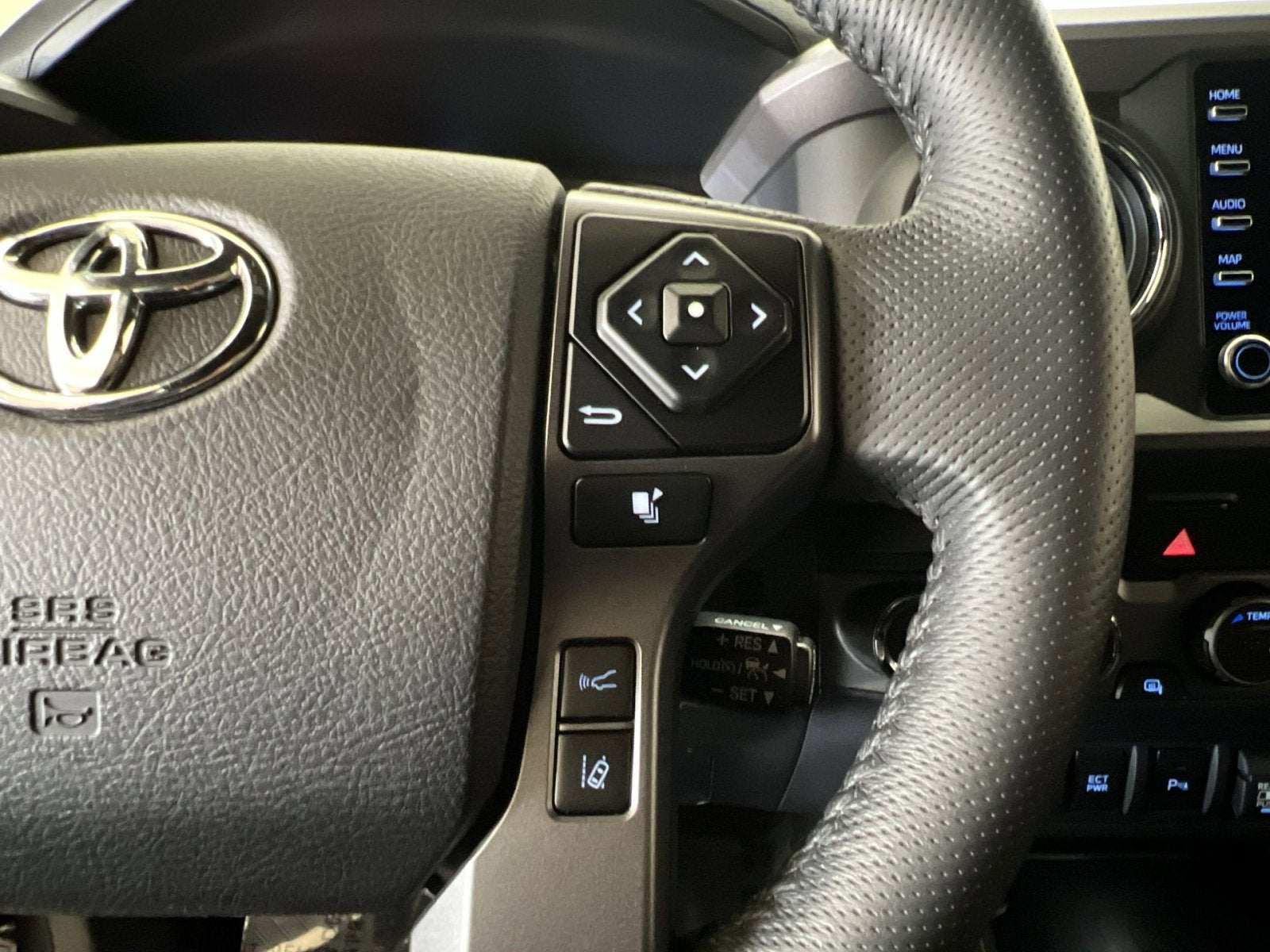 2022 Toyota Tacoma SR - Photo 32