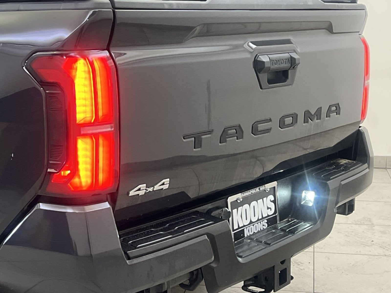 2024 Toyota Tacoma SR5