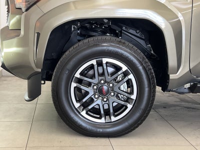 2025 Toyota Tacoma Hybrid TRD Sport