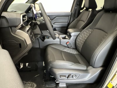 2025 Toyota Tacoma Hybrid TRD Sport