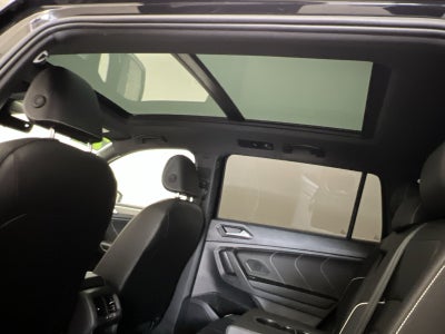2022 Volkswagen Tiguan 2.0T SEL R-Line
