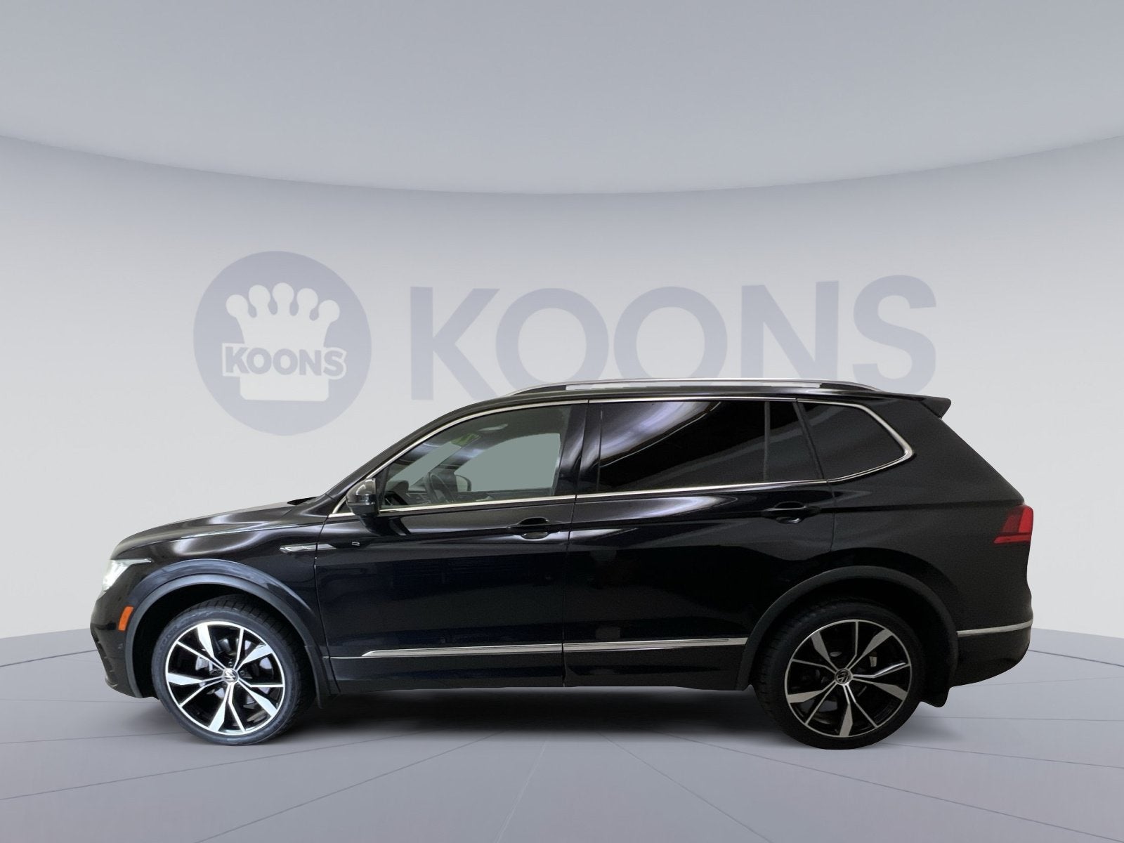 2022 Volkswagen Tiguan 2.0T SEL R-Line