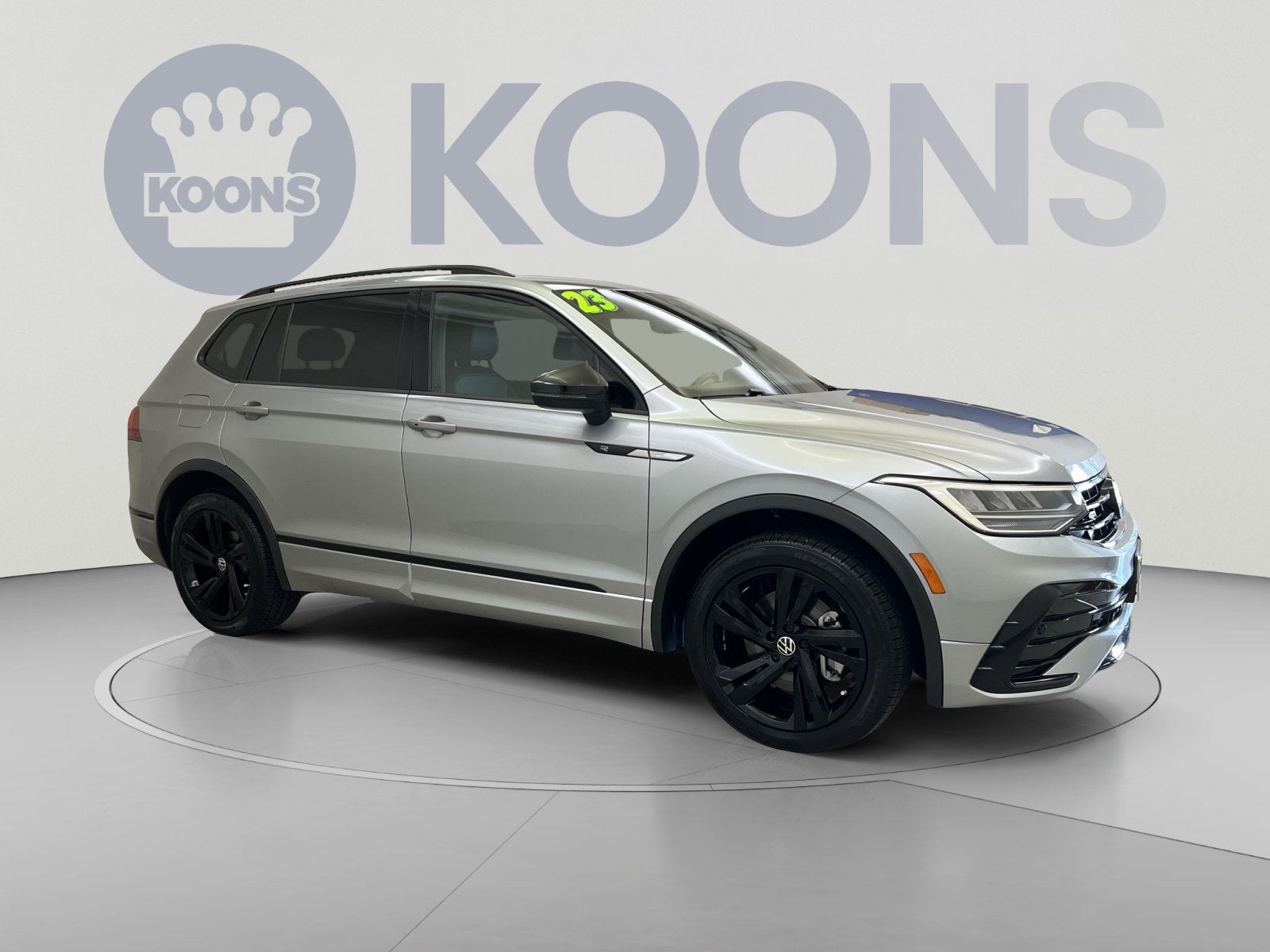2023 Volkswagen Tiguan 2.0T SE R-Line Black