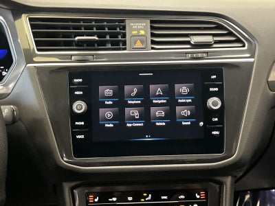 2023 Volkswagen Tiguan 2.0T SE R-Line Black