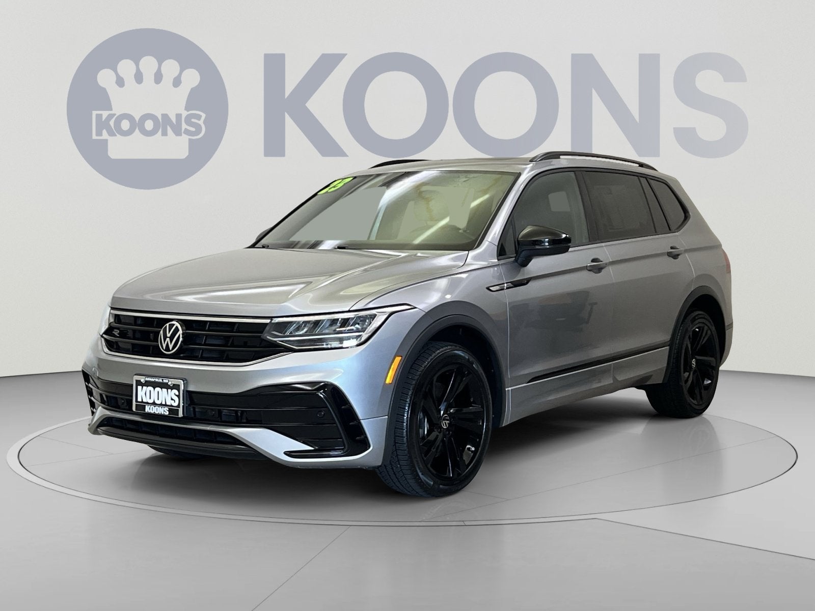 2023 Volkswagen Tiguan 2.0T SE R-Line Black