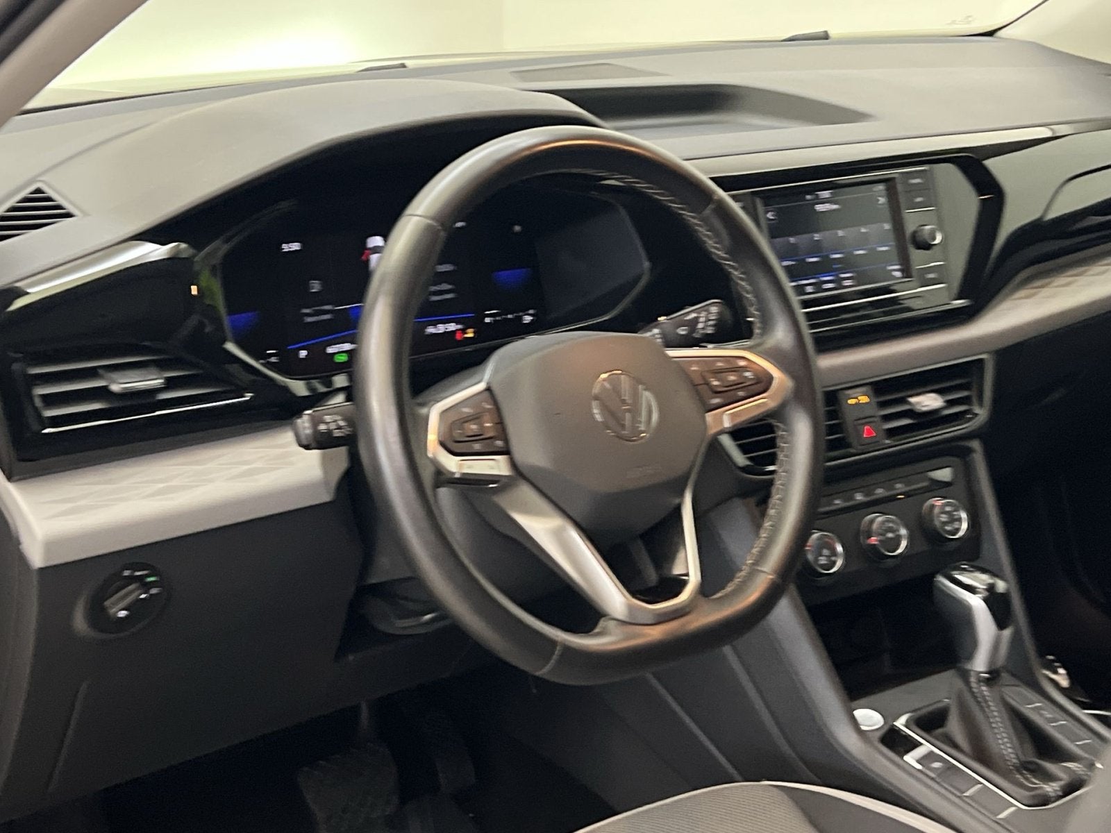 2022 Volkswagen Taos 1.5T S