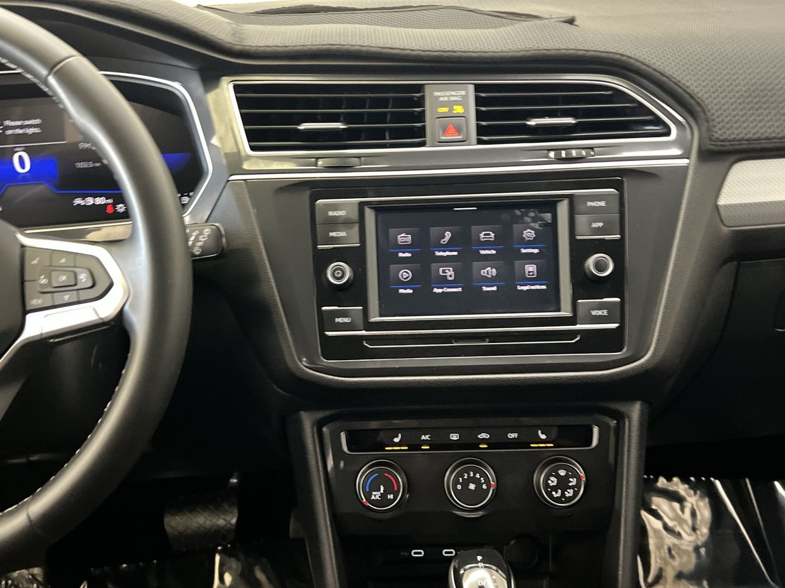 2023 Volkswagen Tiguan 2.0T S