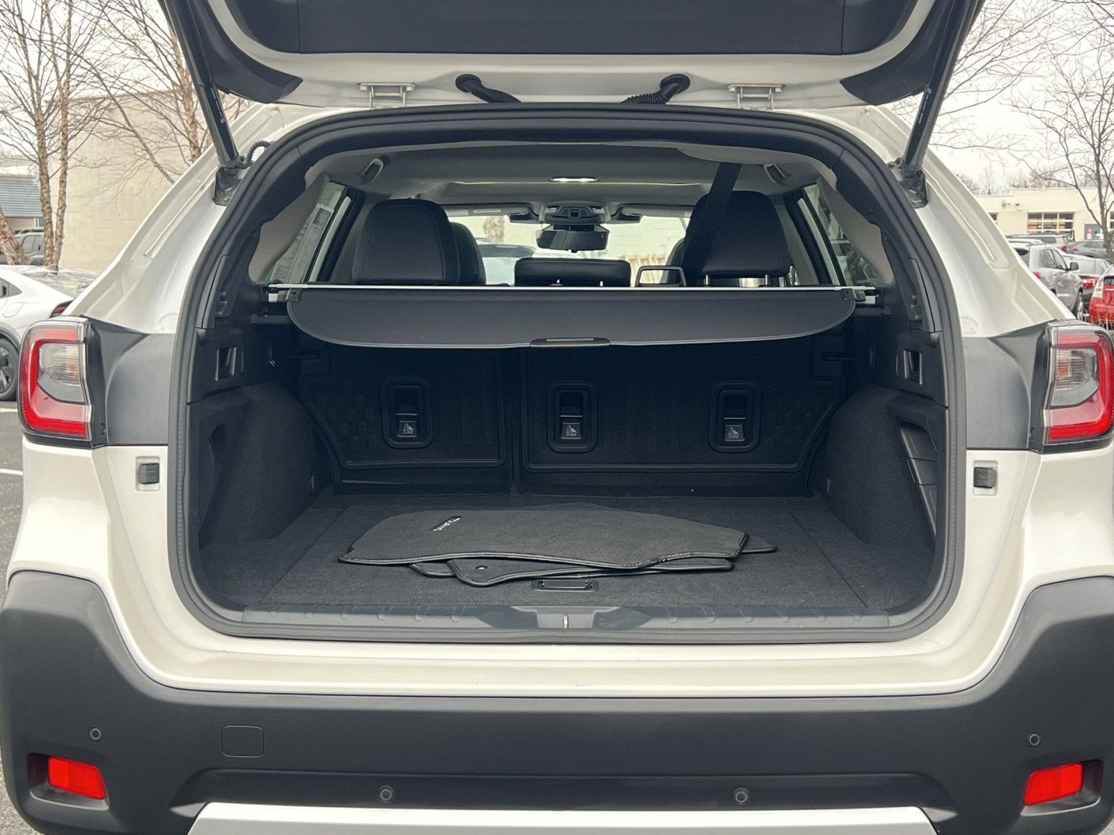 2023 Subaru Outback Touring XT