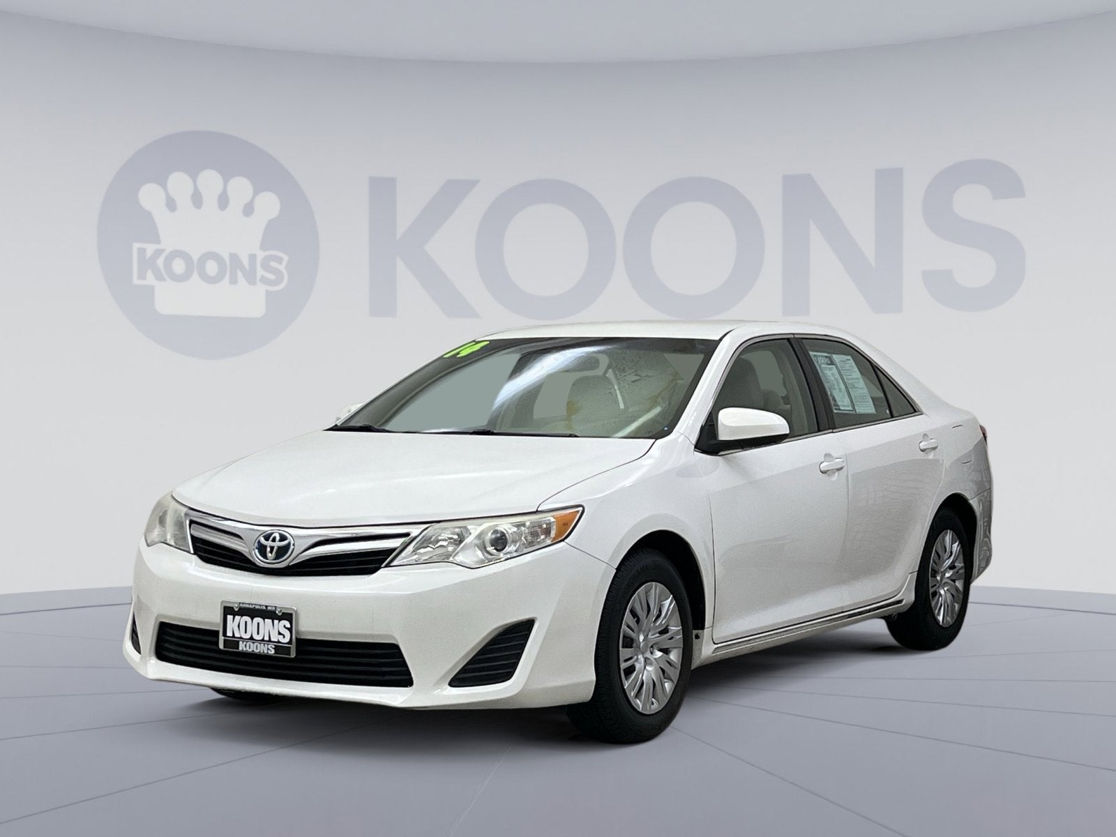 2014 Toyota Camry Hybrid LE