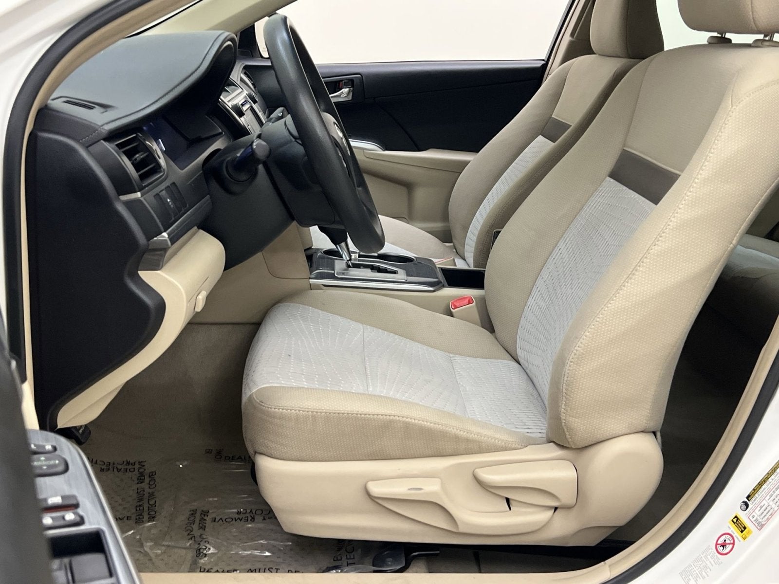 2014 Toyota Camry Hybrid LE