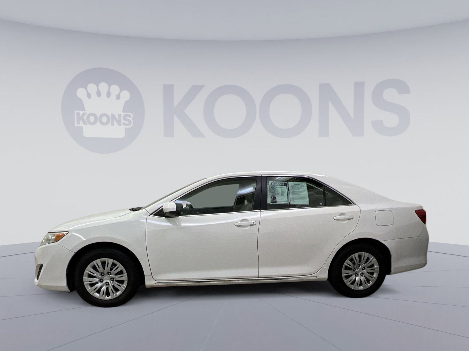 Used 2014 Toyota Camry LE Hybrid with VIN 4T1BD1FK4EU101033 for sale in Annapolis, MD