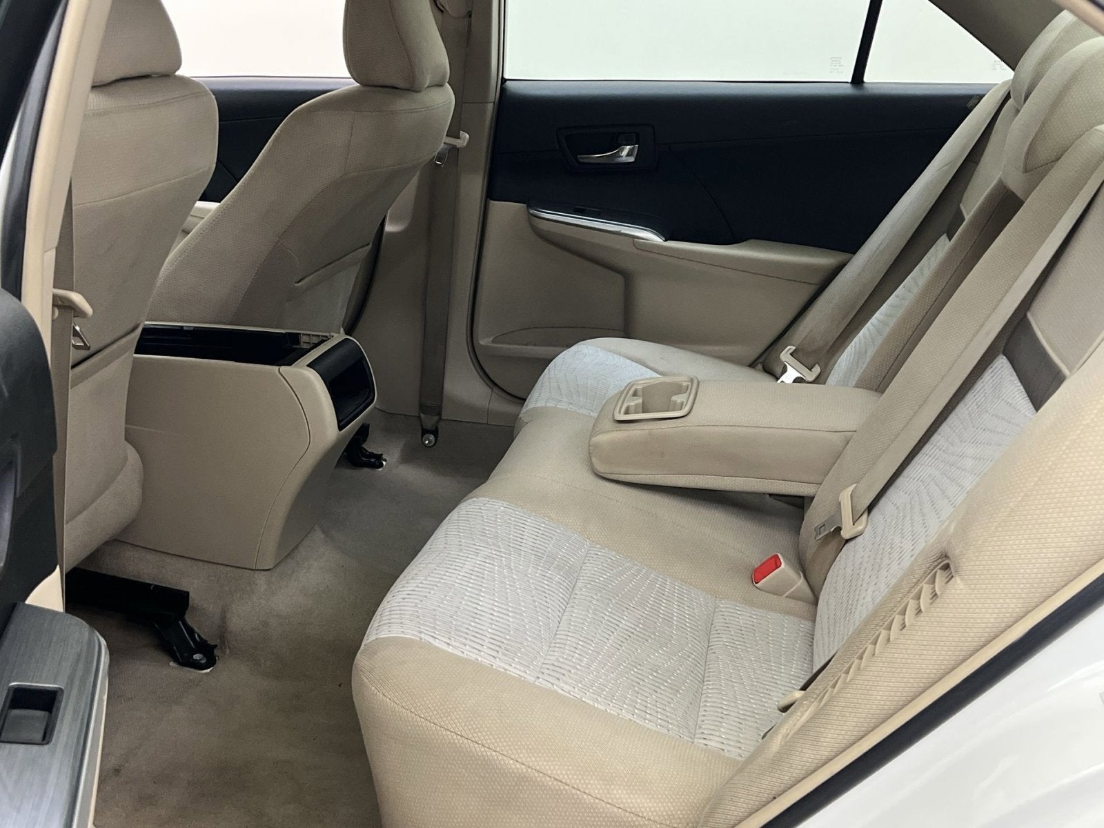 2014 Toyota Camry Hybrid LE