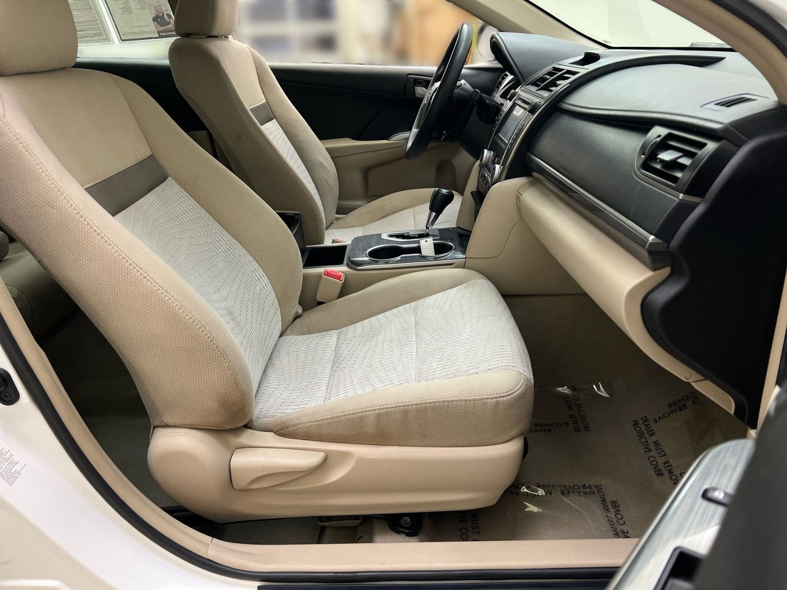 2014 Toyota Camry Hybrid LE