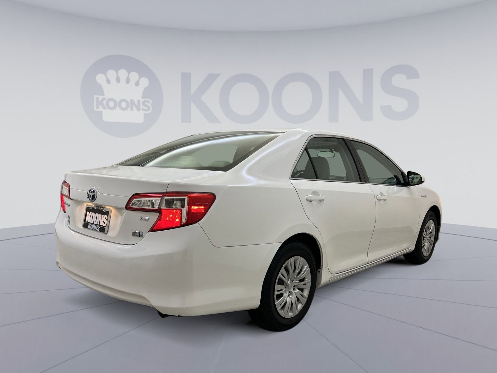 2014 Toyota Camry Hybrid LE
