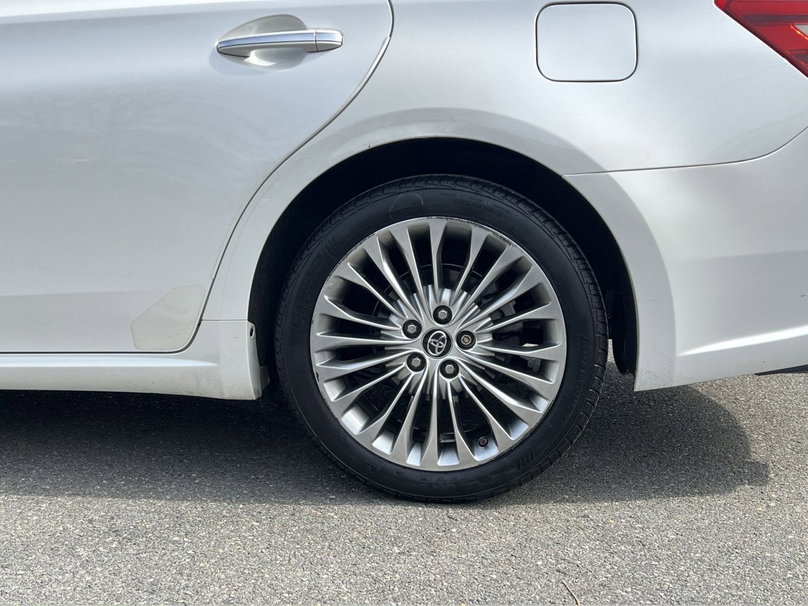 2017 Toyota Avalon Limited