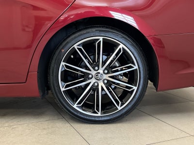 2019 Toyota Avalon XSE