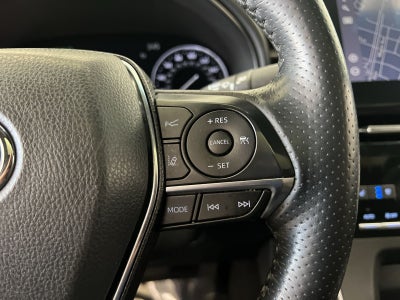 2021 Toyota Avalon Hybrid Limited