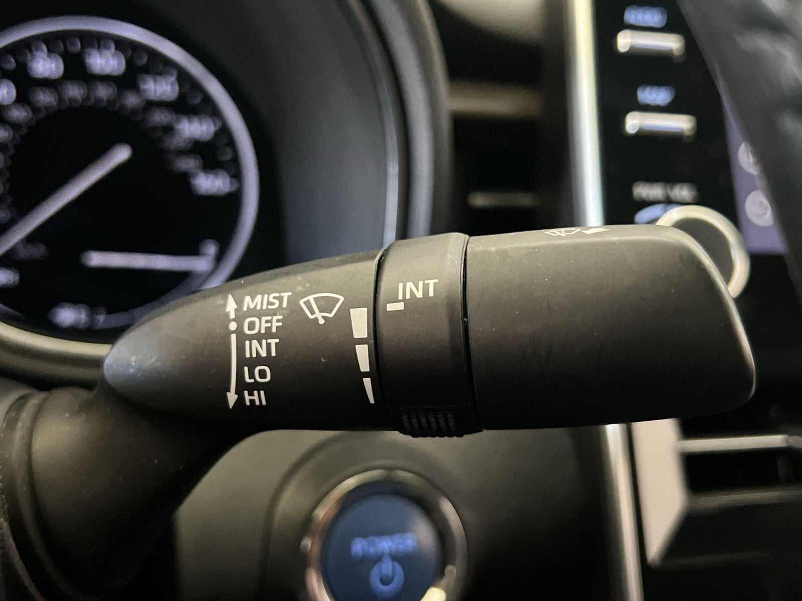 2021 Toyota Avalon Hybrid Limited
