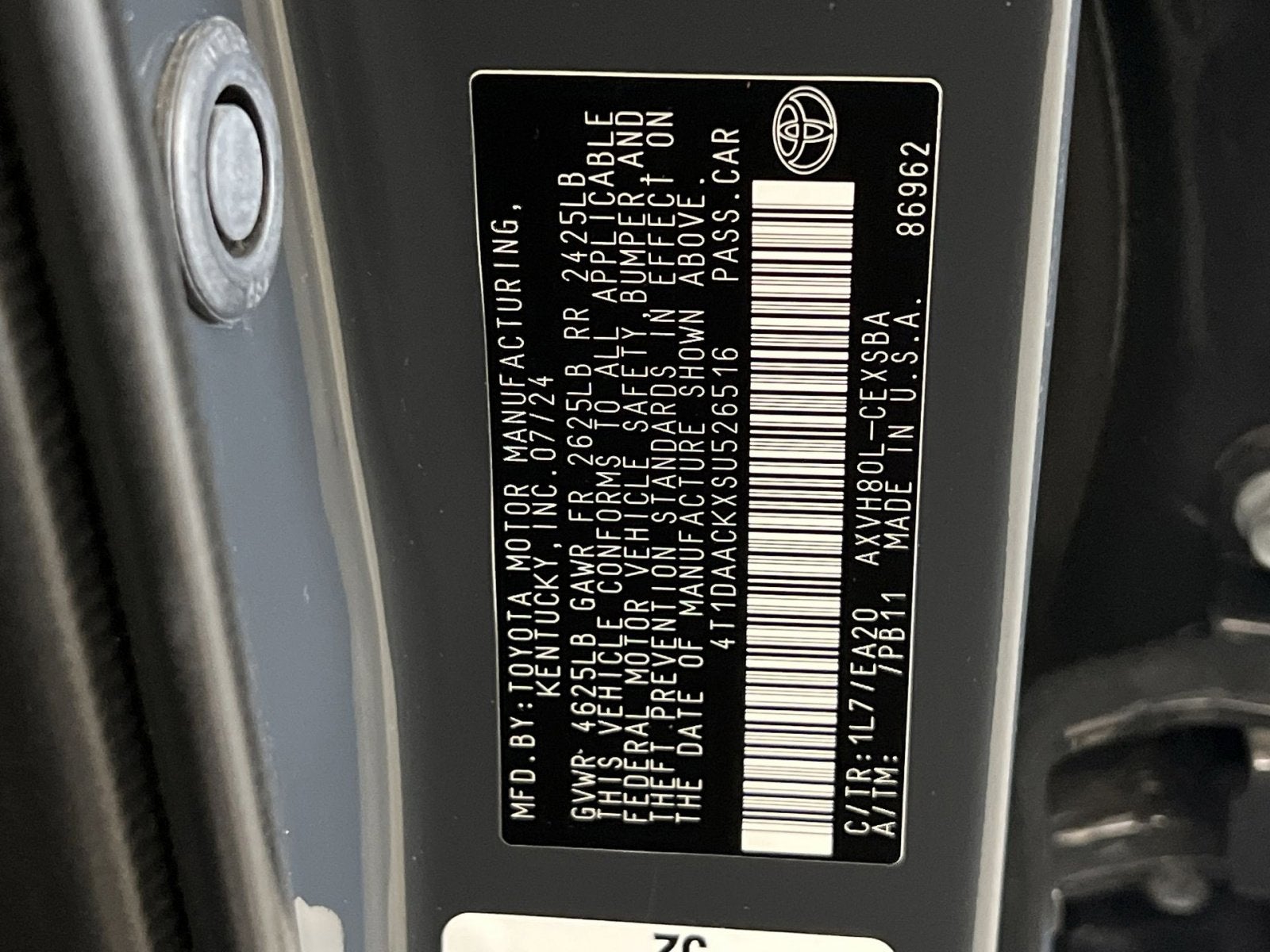 2025 Toyota Camry SE