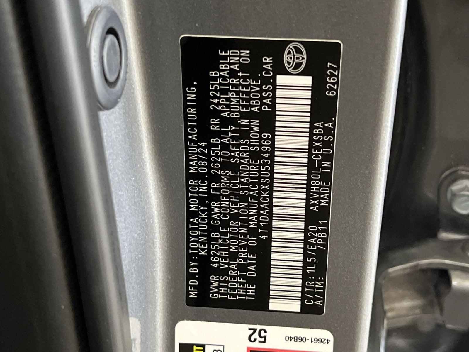 2025 Toyota Camry SE