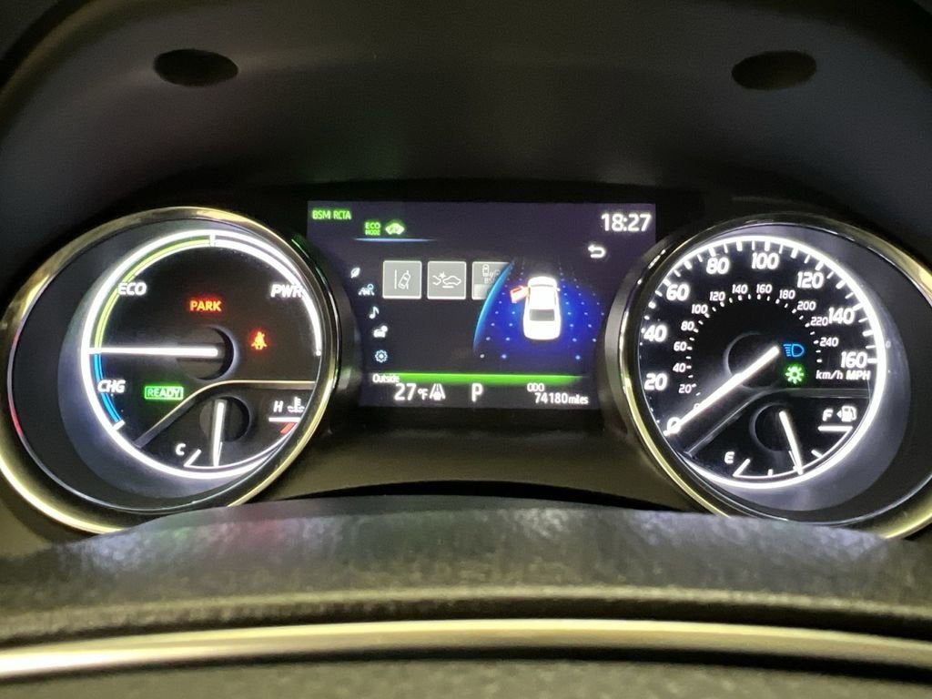 2020 Toyota Camry Hybrid XLE