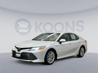 2020 Toyota Camry Hybrid XLE