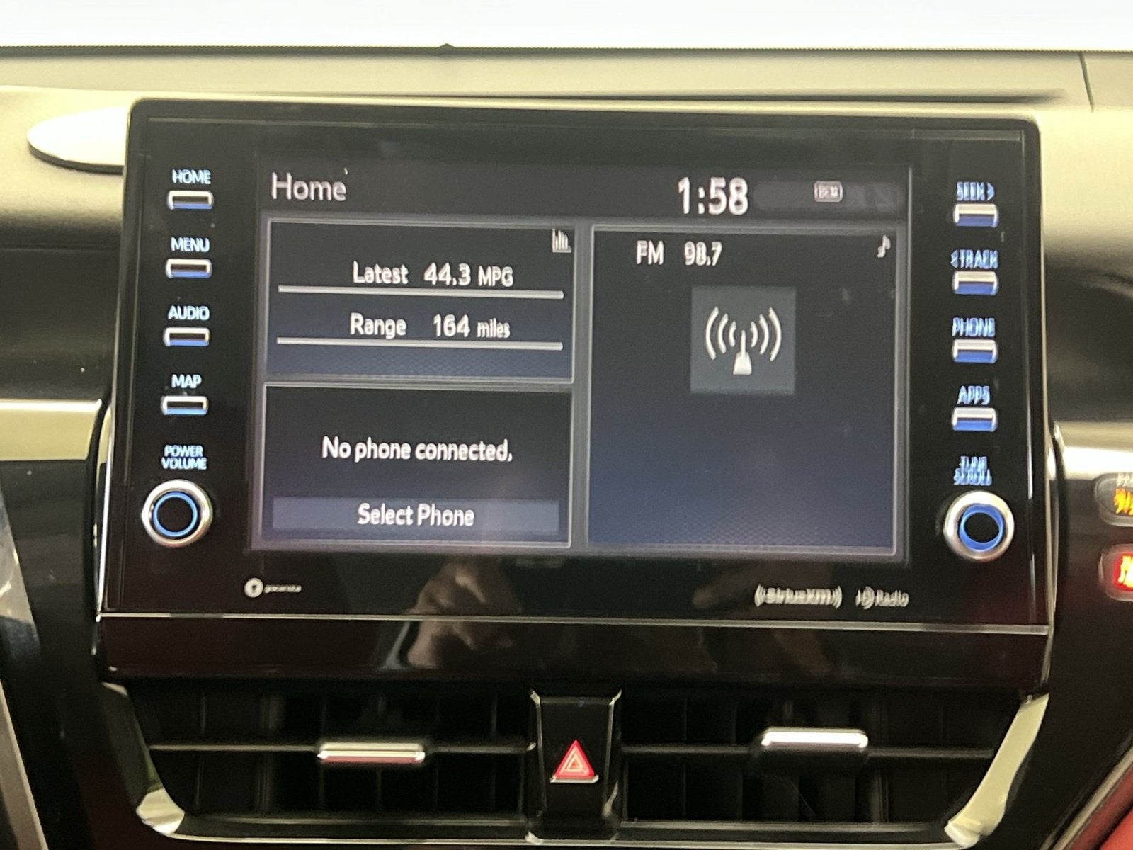 2021 Toyota Camry Hybrid XSE