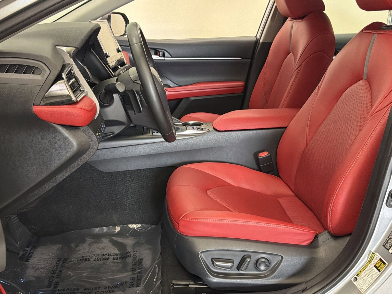 2023 Toyota Camry Hybrid XSE