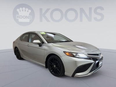 2023 Toyota Camry Hybrid XSE