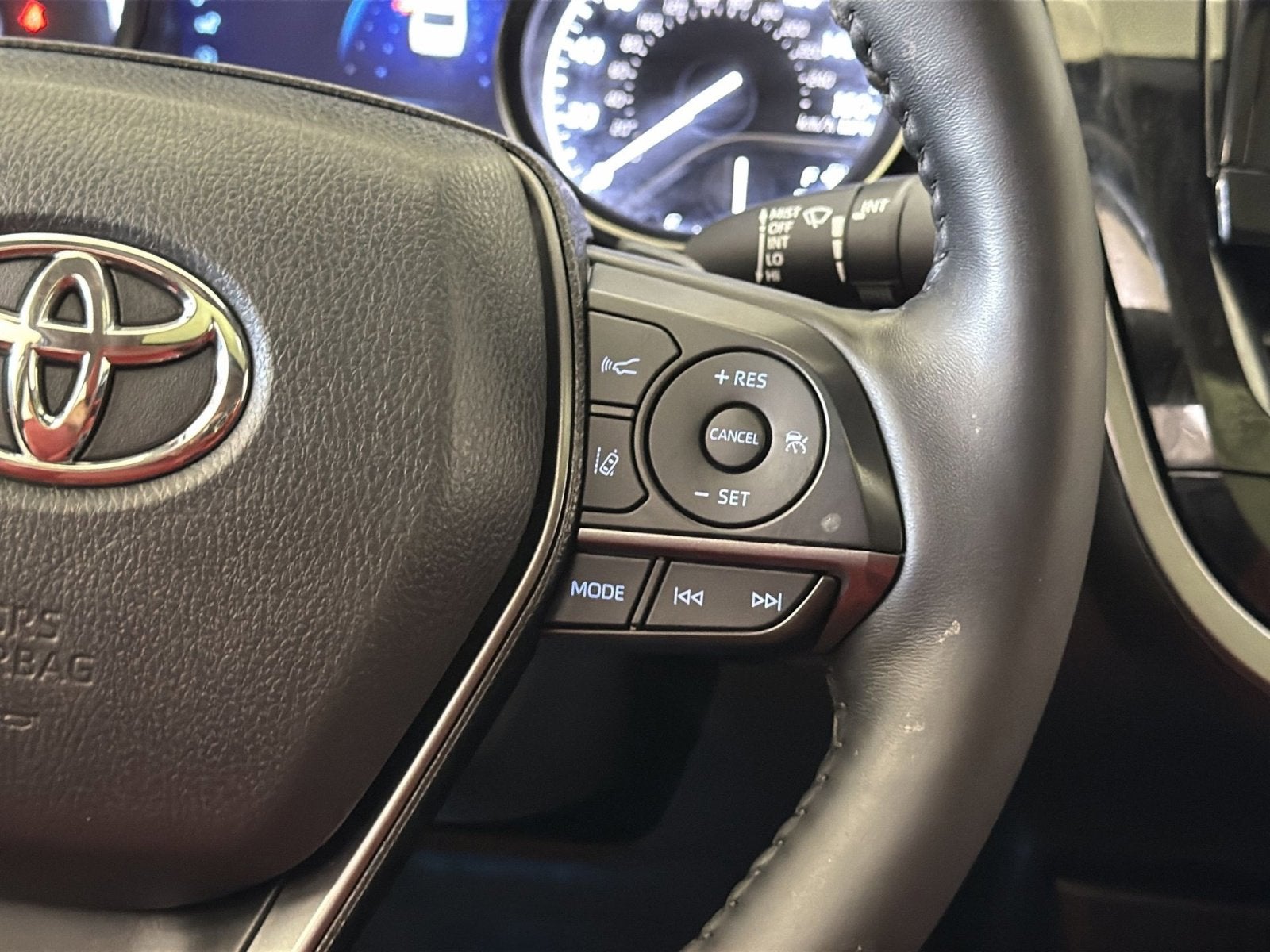 2023 Toyota Camry Hybrid XSE