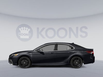 2021 Toyota Camry Hybrid XSE