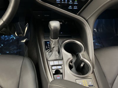 2022 Toyota Camry Hybrid XSE