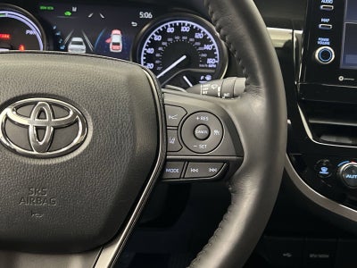 2022 Toyota Camry Hybrid XSE