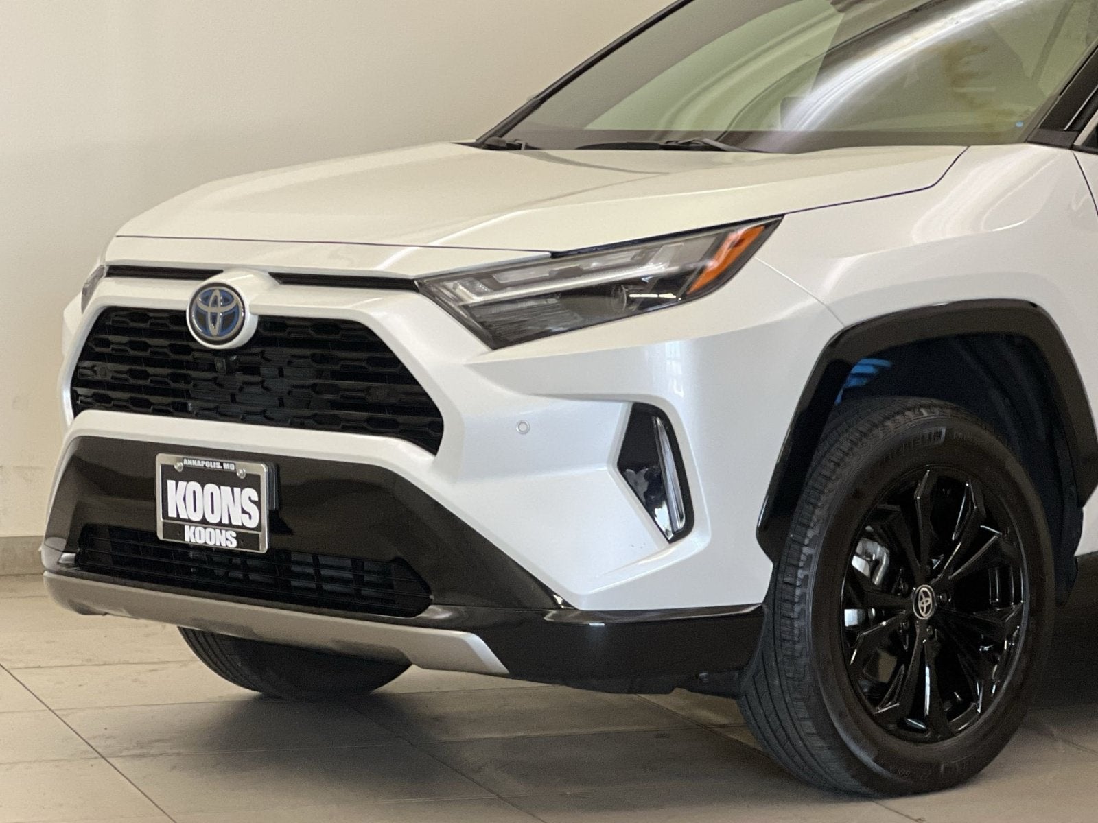 2024 Toyota RAV4 Hybrid XSE