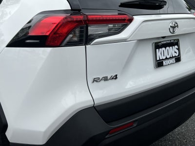 2025 Toyota RAV4 Hybrid XLE