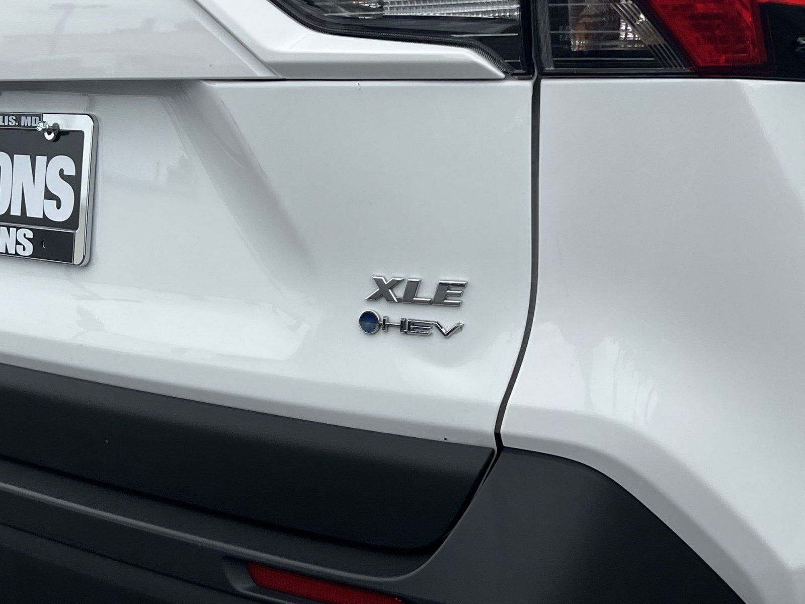 2025 Toyota RAV4 Hybrid XLE