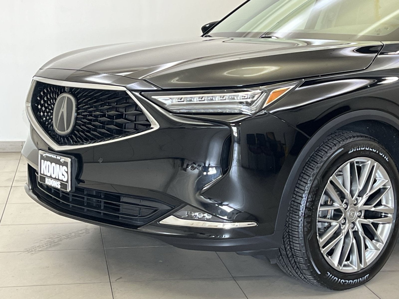 2023 Acura MDX Advance