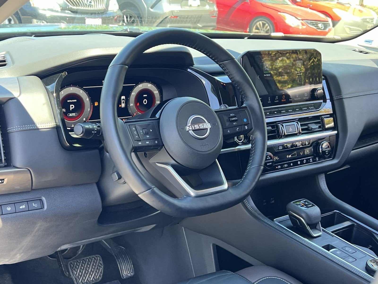 2022 Nissan Pathfinder Platinum