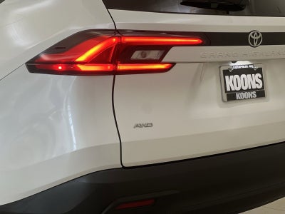 2024 Toyota Grand Highlander XLE