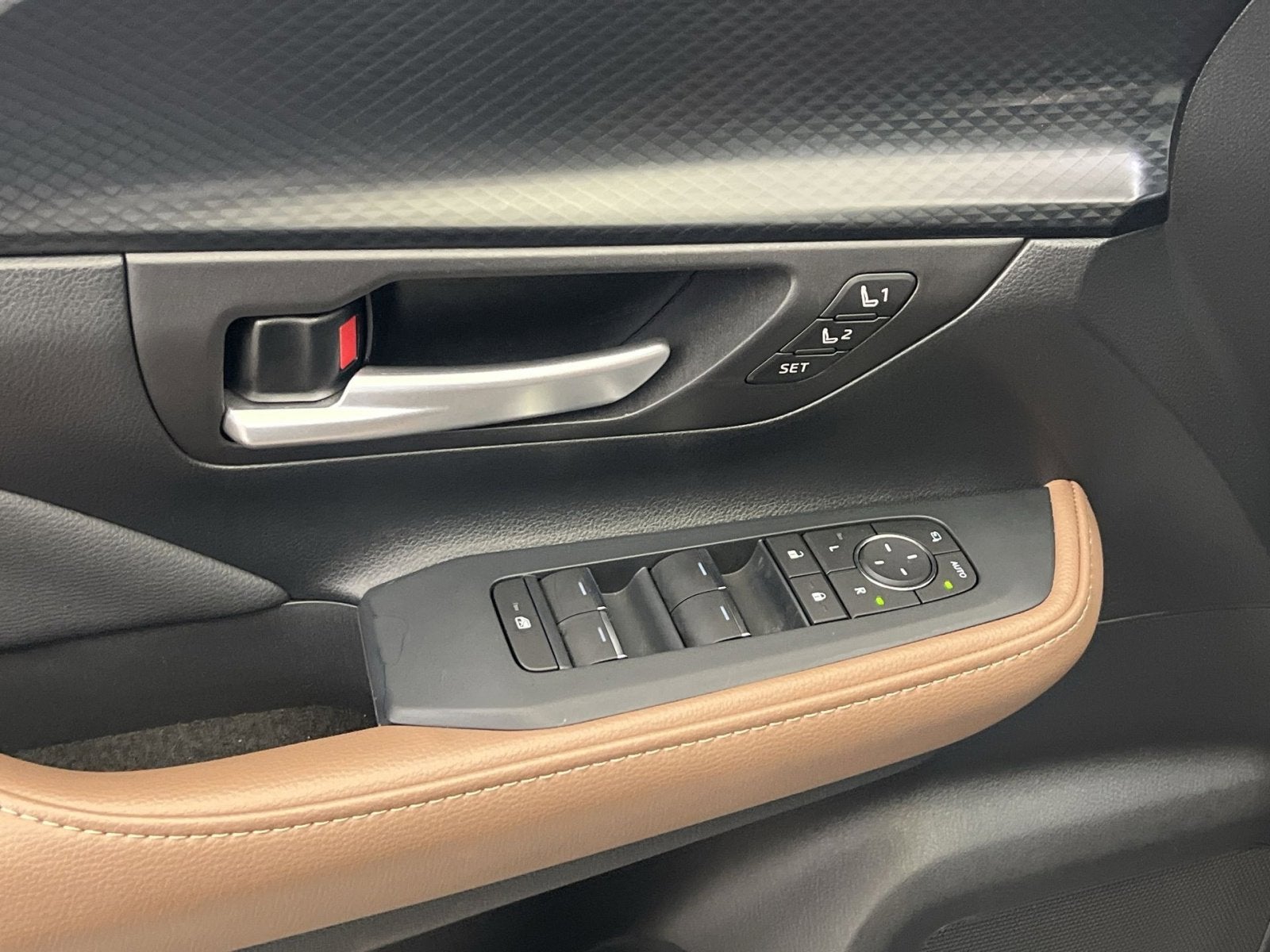 2025 Toyota Grand Highlander Hybrid MAX Platinum